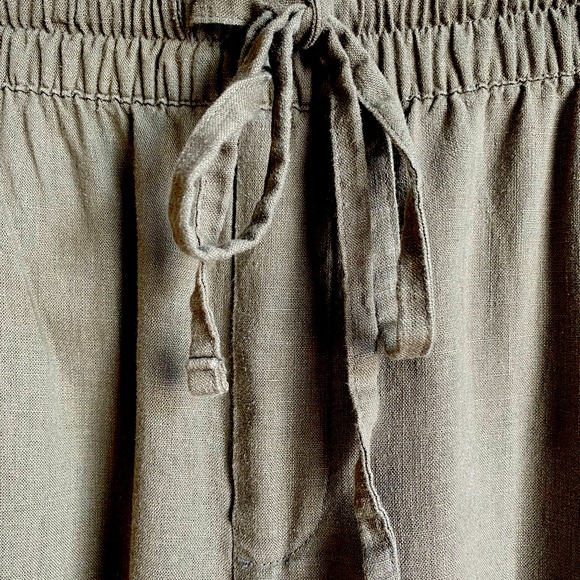 Wide Leg Pull On Pants, A New Day, Size Large - Picture 4 of 5